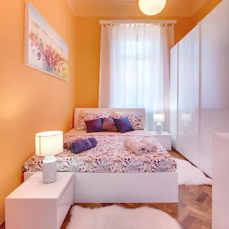 Apartman Aleksandra Pula Exterior foto