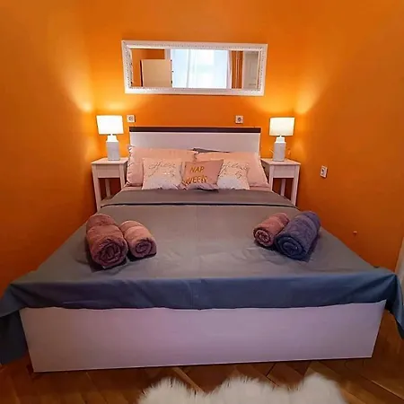Apartman Aleksandra Pula Exterior foto