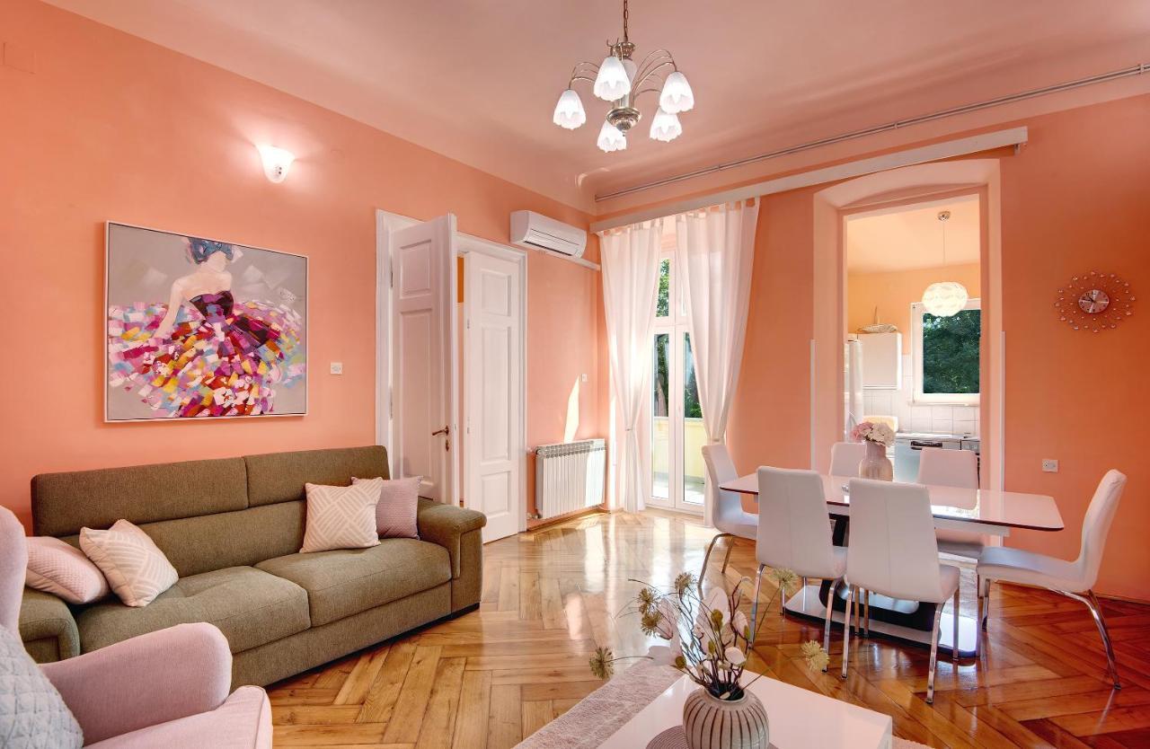 Apartment Aleksandra *